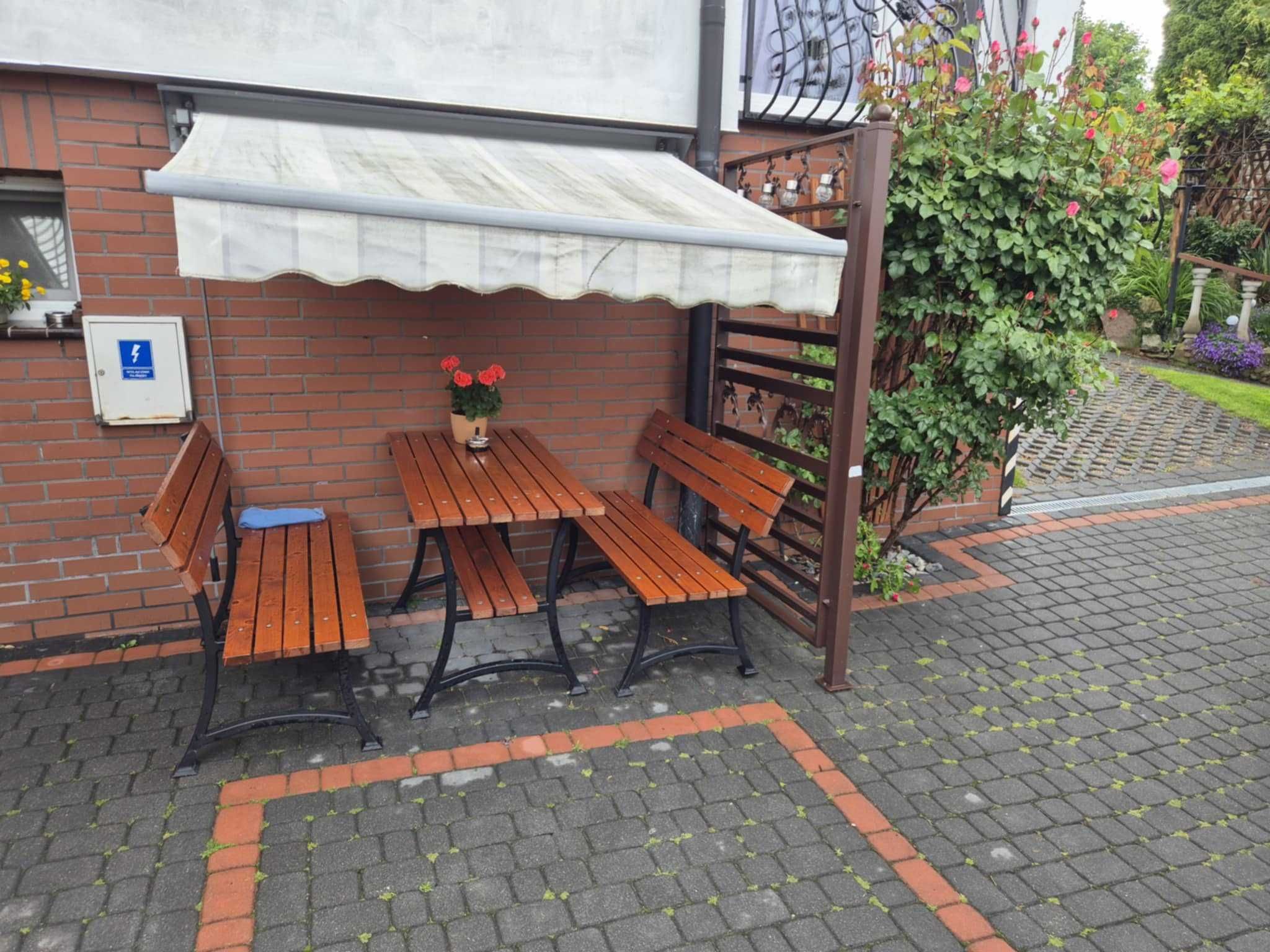 Apartament- domek w  sercu Kaszub na samym brzegu jeziora! Ostrzyce