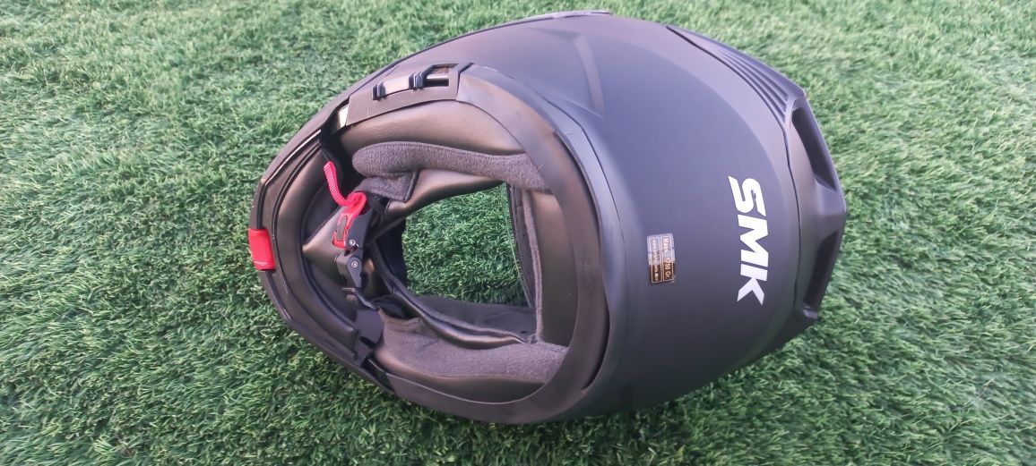 Capacete Modular SMK