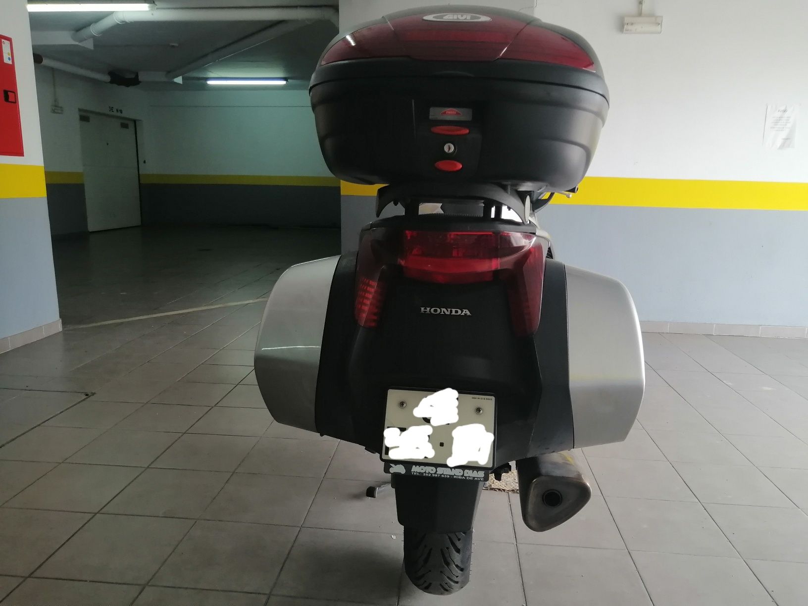 Honda Deauville NT700VA