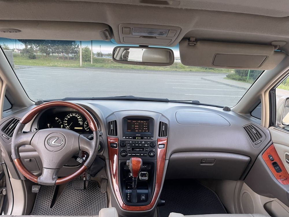 Lexus RX 300 2002 рік