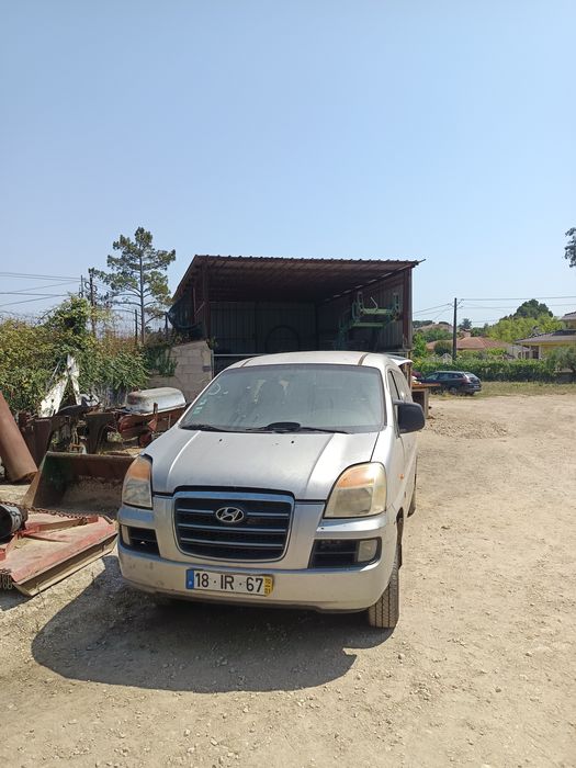 Veículo vendo a peça não tem o motor nem documentos