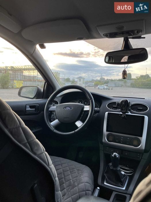 Продам форд фокус Ford Focus 2