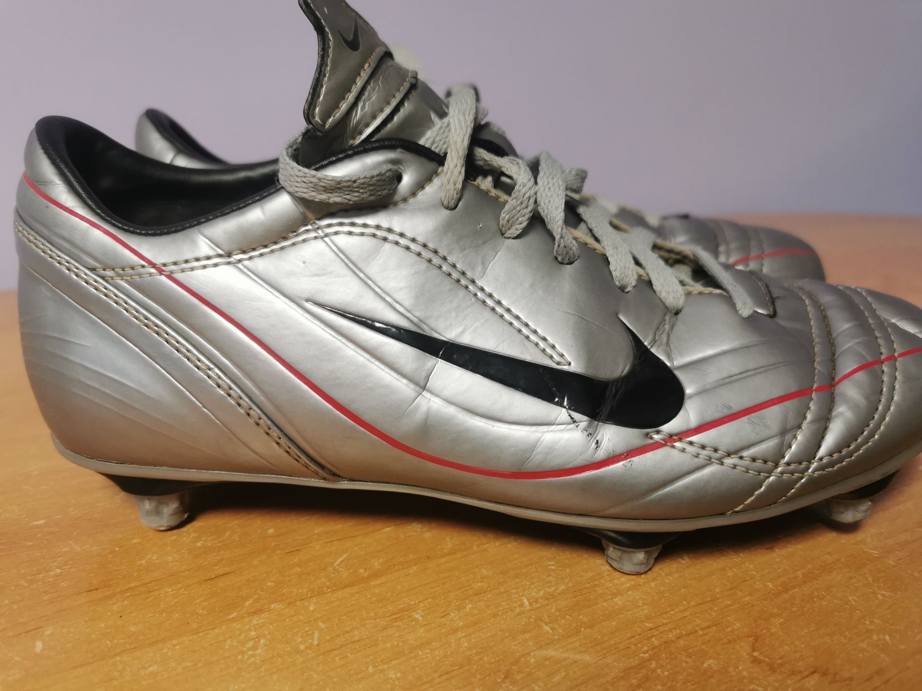 Buty sportowe piłkarskie korki wkręty nike vintage retro 38.5