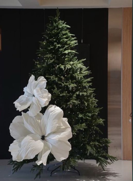 Каіти на ялинку. Квіти з органзи. Квіти з тканини