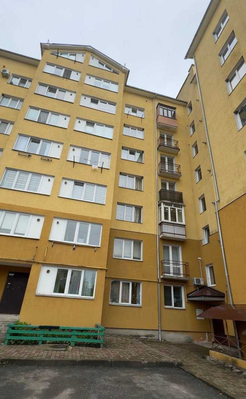 Продаж 2км квартира мансарда 473$м2 в Угриневі в обжитому будинку