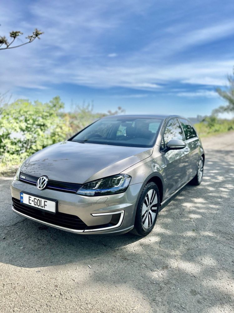 VW E -GOLF 2016 Электро