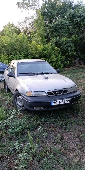 Продам надійне дешеве авто