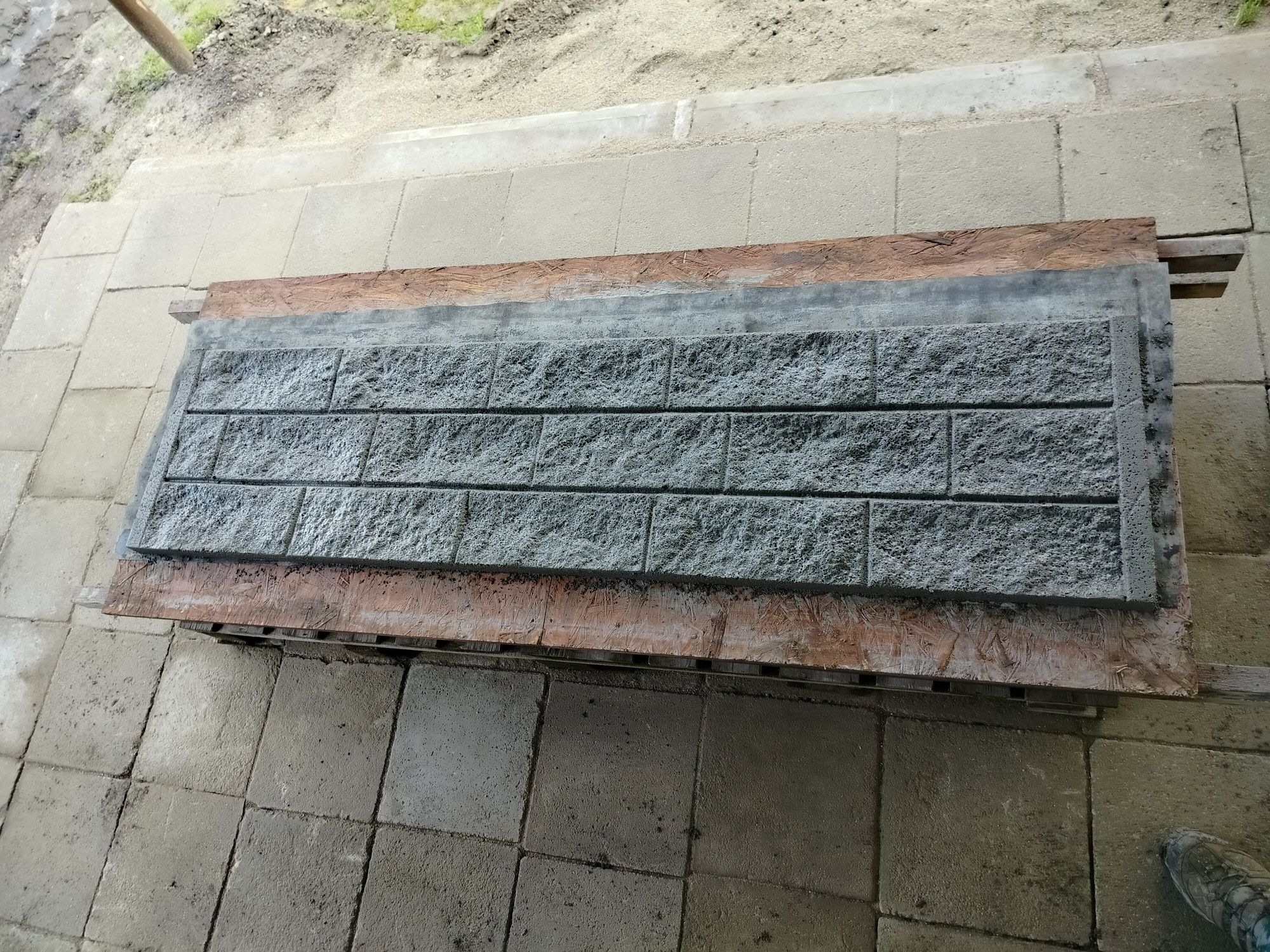 Płot betonowy produkcja i sprzedaż