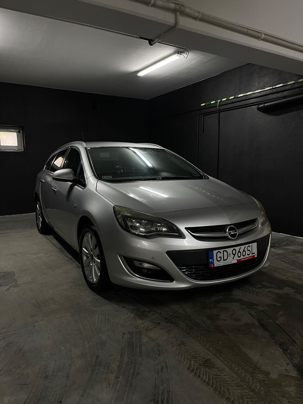 Opel Astra Opel Astra J 2012