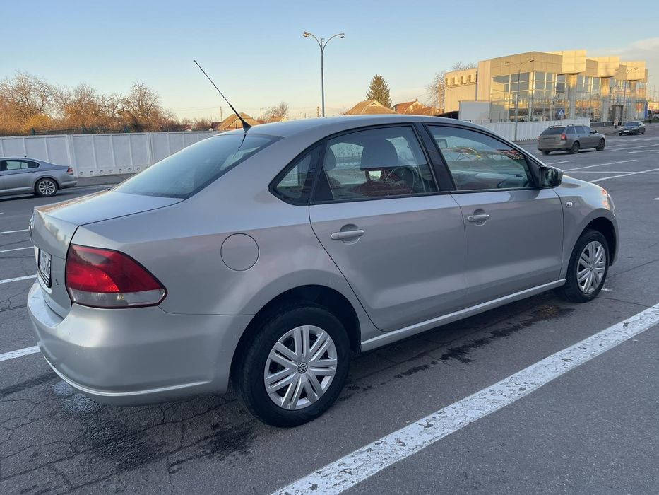 Volkswagen Polo 2011 1.6 газ кондиціонер