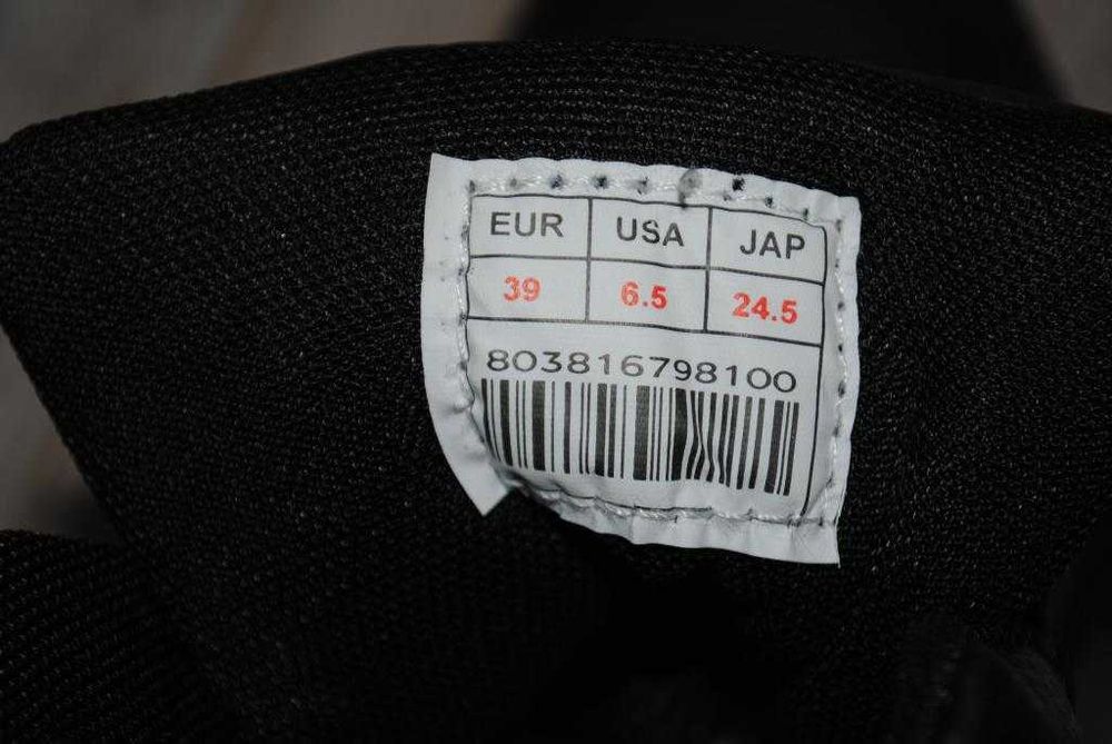 Демісезонні високі кросівки хайтопи еко шкіра унісекс 39 р. 25,5 см .