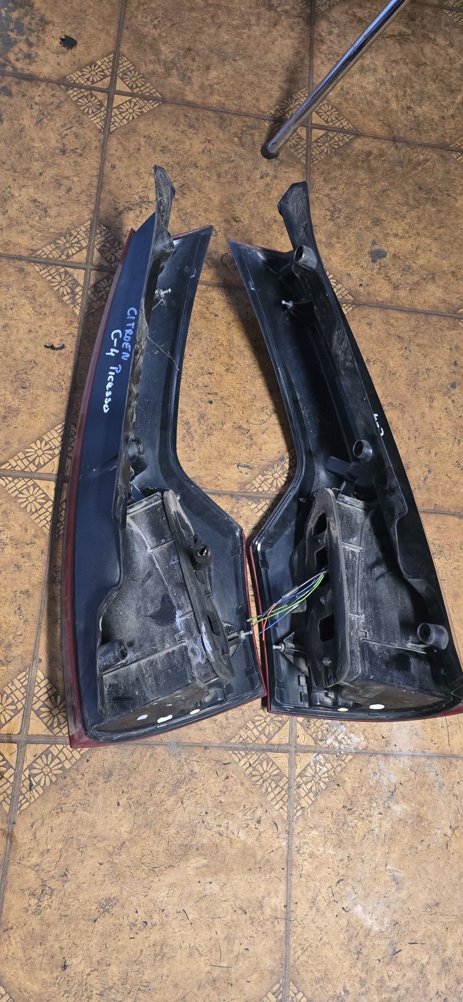 Lampa  lewa prawa tył tylna Citroen C4 Grand Picasso 2011r