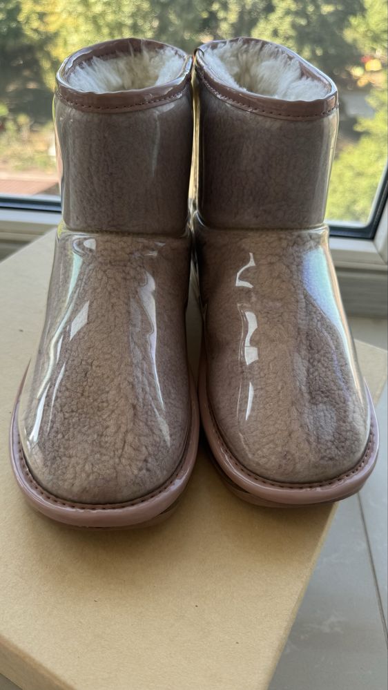 Жіночі водонепроникні уггі Ugg