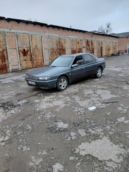 Продам пежо на газу