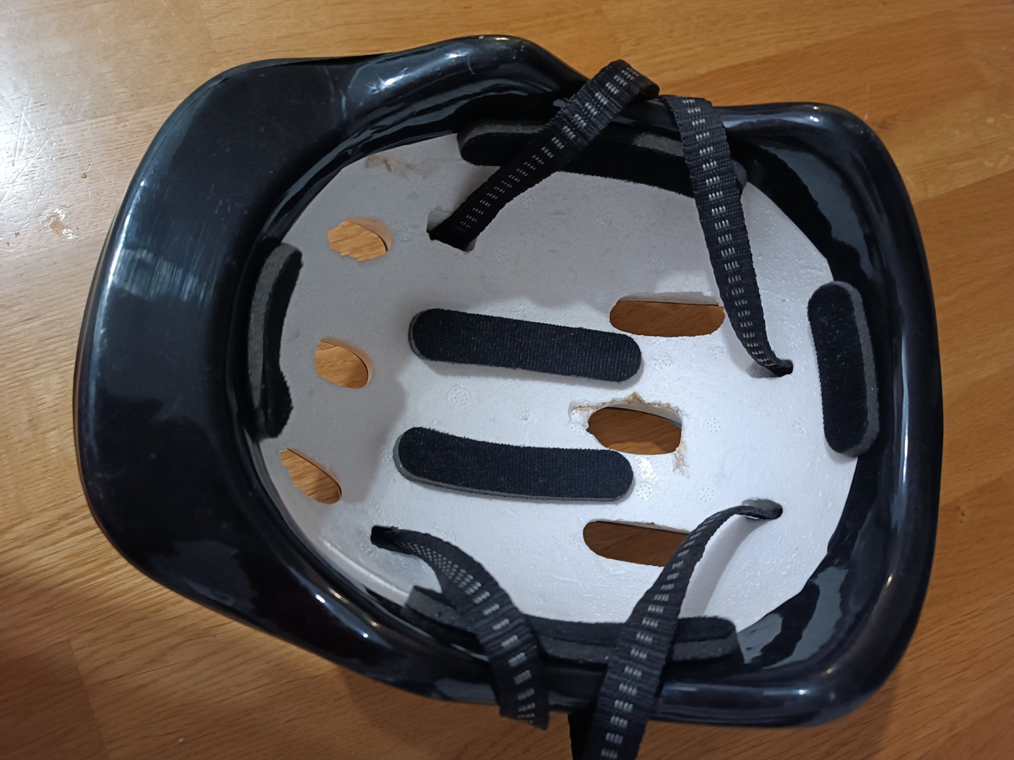 Kask dziecięcy Vizari rozmiar ok. 54 cm