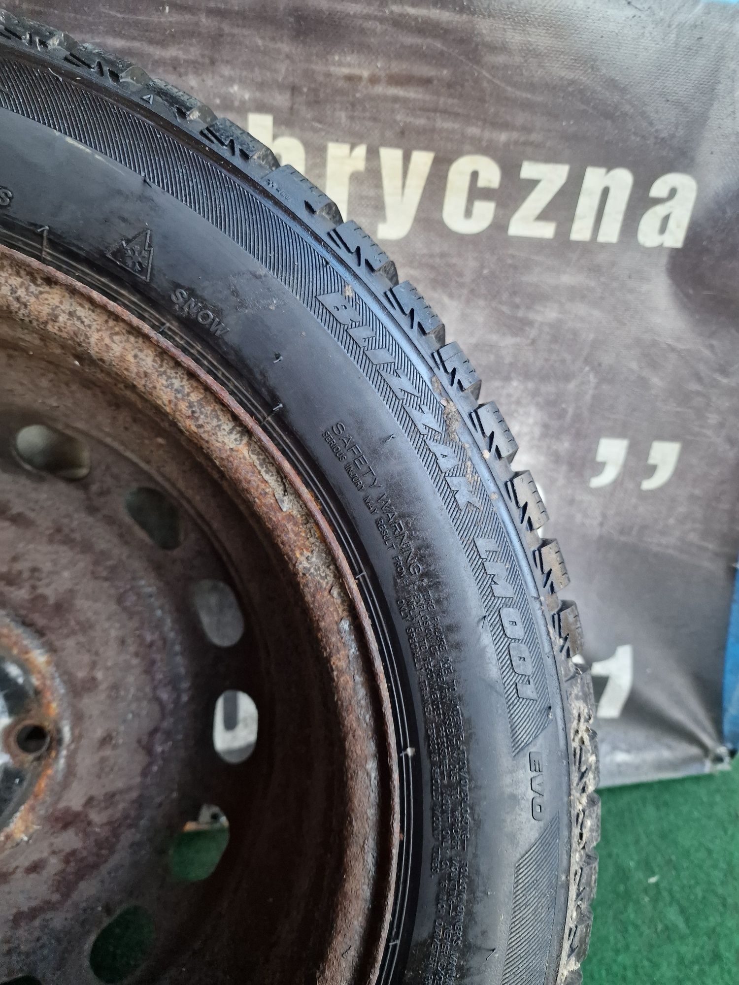 Opona zimowa 205/55/16 Bridgestone Blizzak LM001 pojedyncza 6.5mm