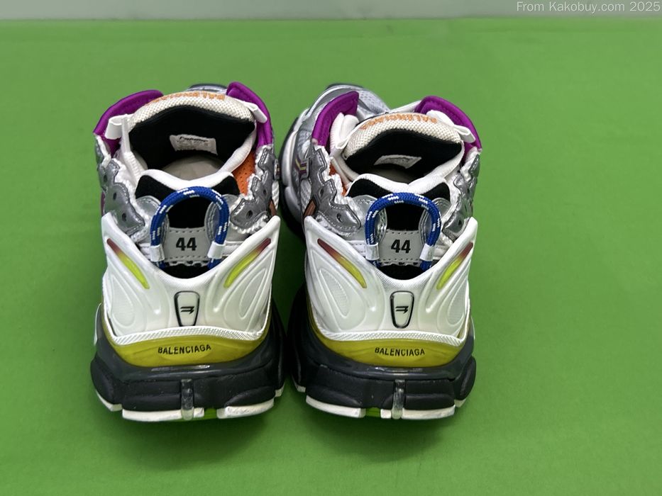 balenciaga runner