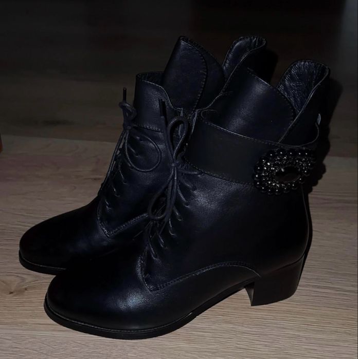 Зимові жіночі черевички