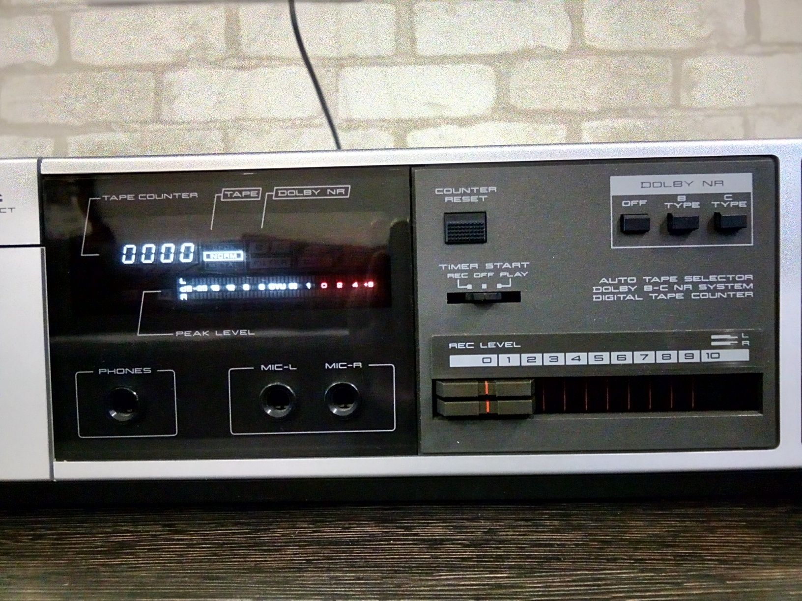 AKAI HX-A3 Stereo Cassette Deck 1984-86