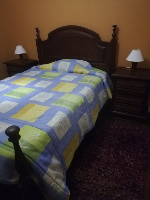 Alugo quarto mobilado só para uma pessoa com todas as comodidades