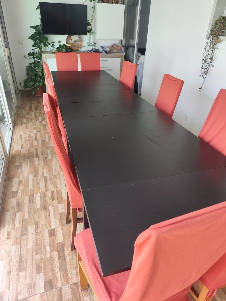 Mesa e cadeiras IKEA