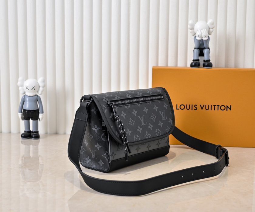 Louis Vuitton Pulse сумка мужская кожаная через плечо monogram