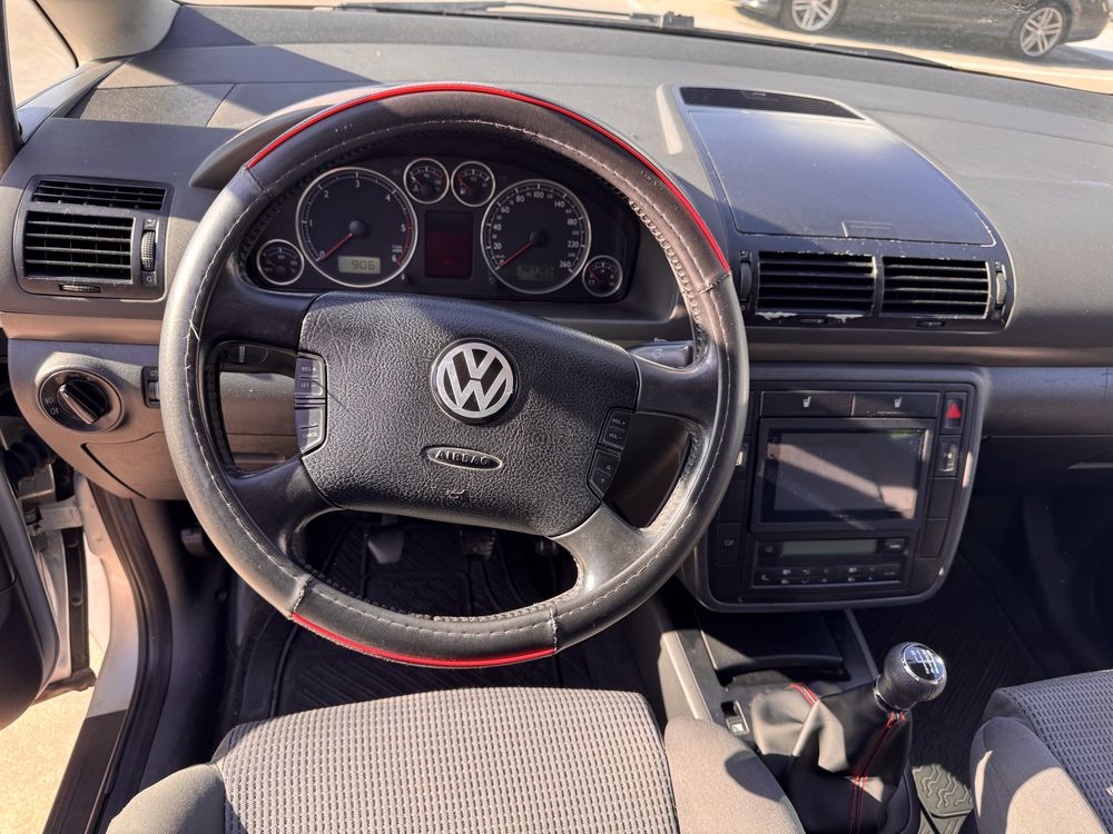 VW Sharan 1.9 TDI 110cv