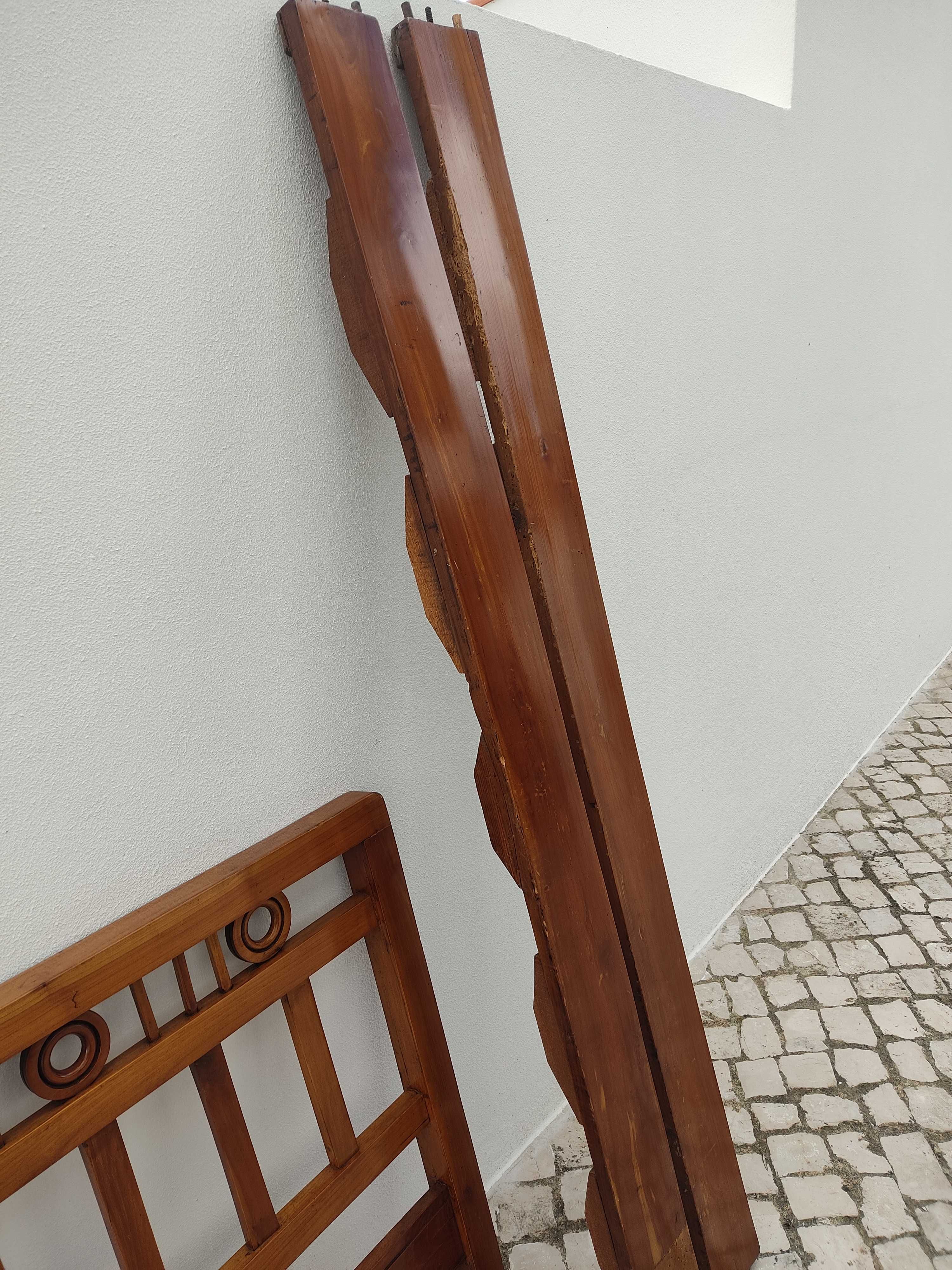 Cama de pessoa e meia com colchão