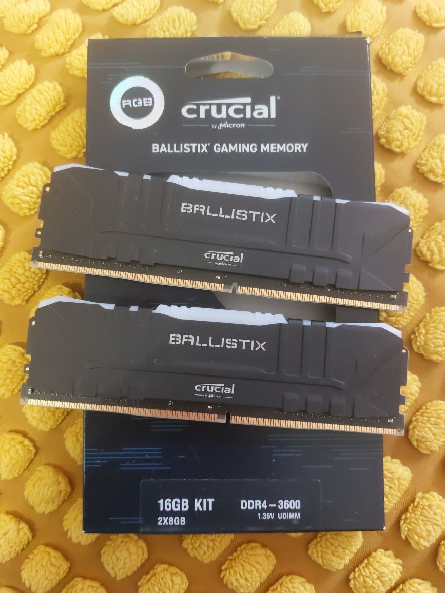 Crucial Ballistix 16 GB DDR4 3600Mhz Rgb