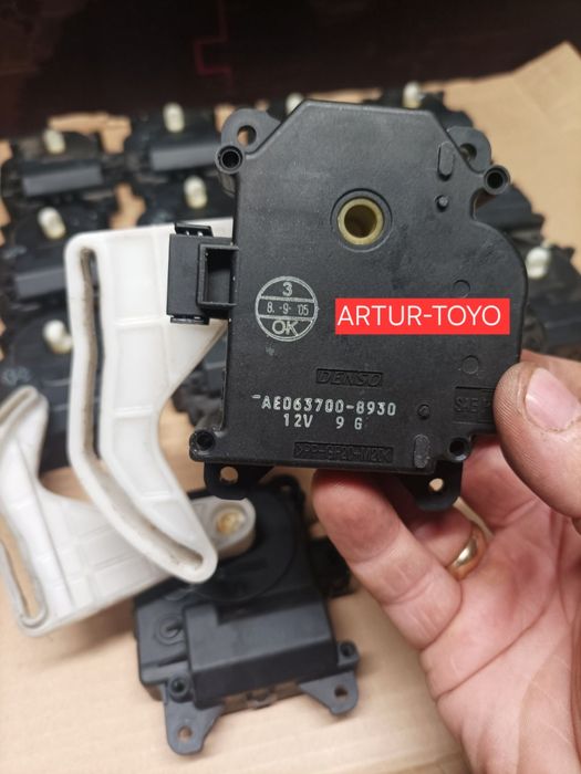 Silniczek nagrzewnicy Toyota Corolla damper mieszacz