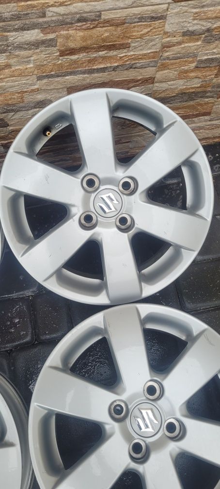 15 4x100 et45 Suzuki Swift Splash Ignis Toyota Yaris  mazda itp