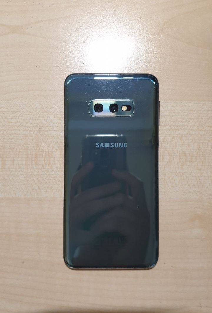Samsung s10e NFS (у доброму стані)
