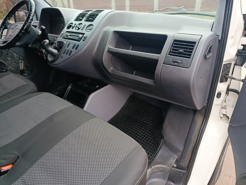 Мерседес Віто 638