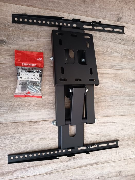 кріплення для телевізора