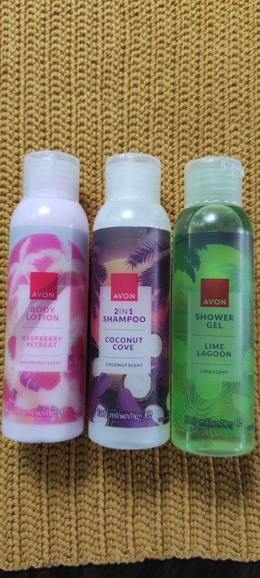 Zestaw podróżny Avon