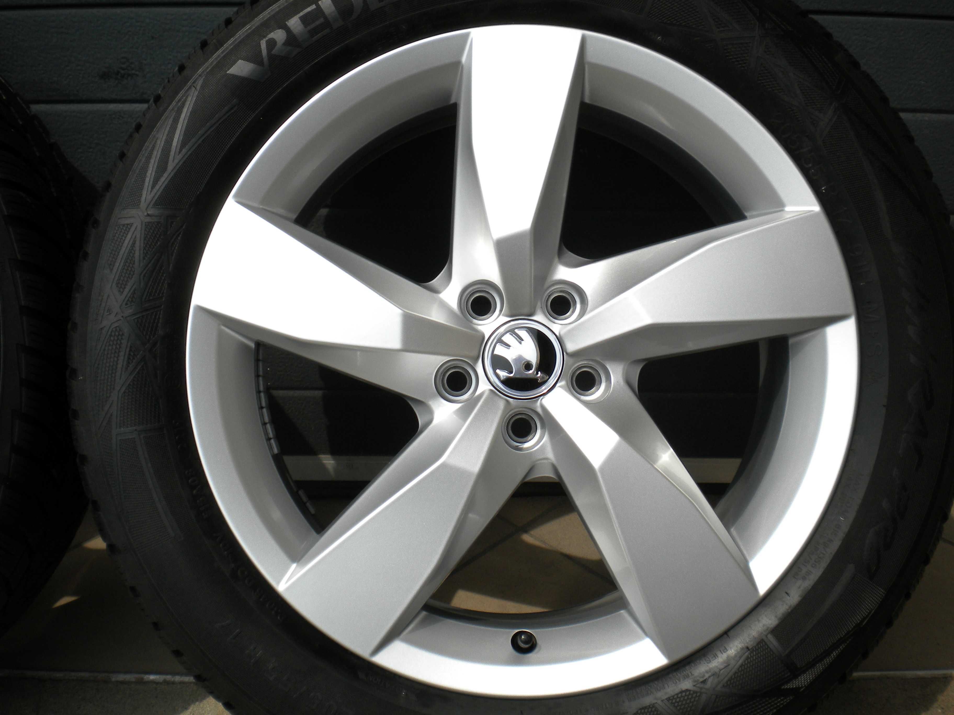 Koła zimowe 17 5x100 Vw T-Cross T Cross Skoda Kamiq Jak Nowe !!