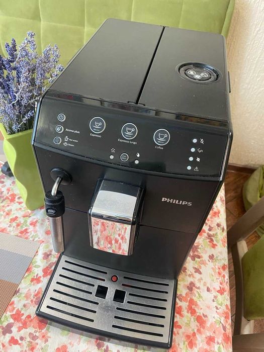 Кавомашина Philips HD8827