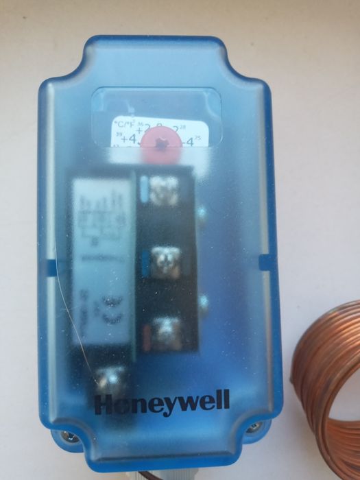 ТЕРМОСТАТ от ЗАМЕРЗАНИЯ  Honeywell FT  6961- 30