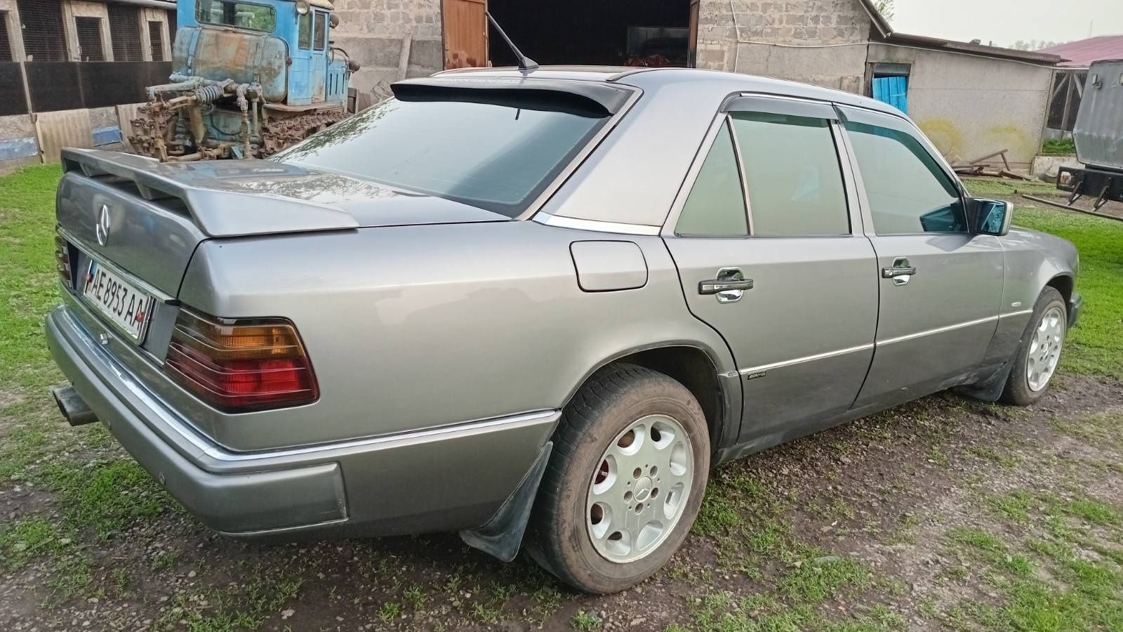 Мерседес  W124 3.0д