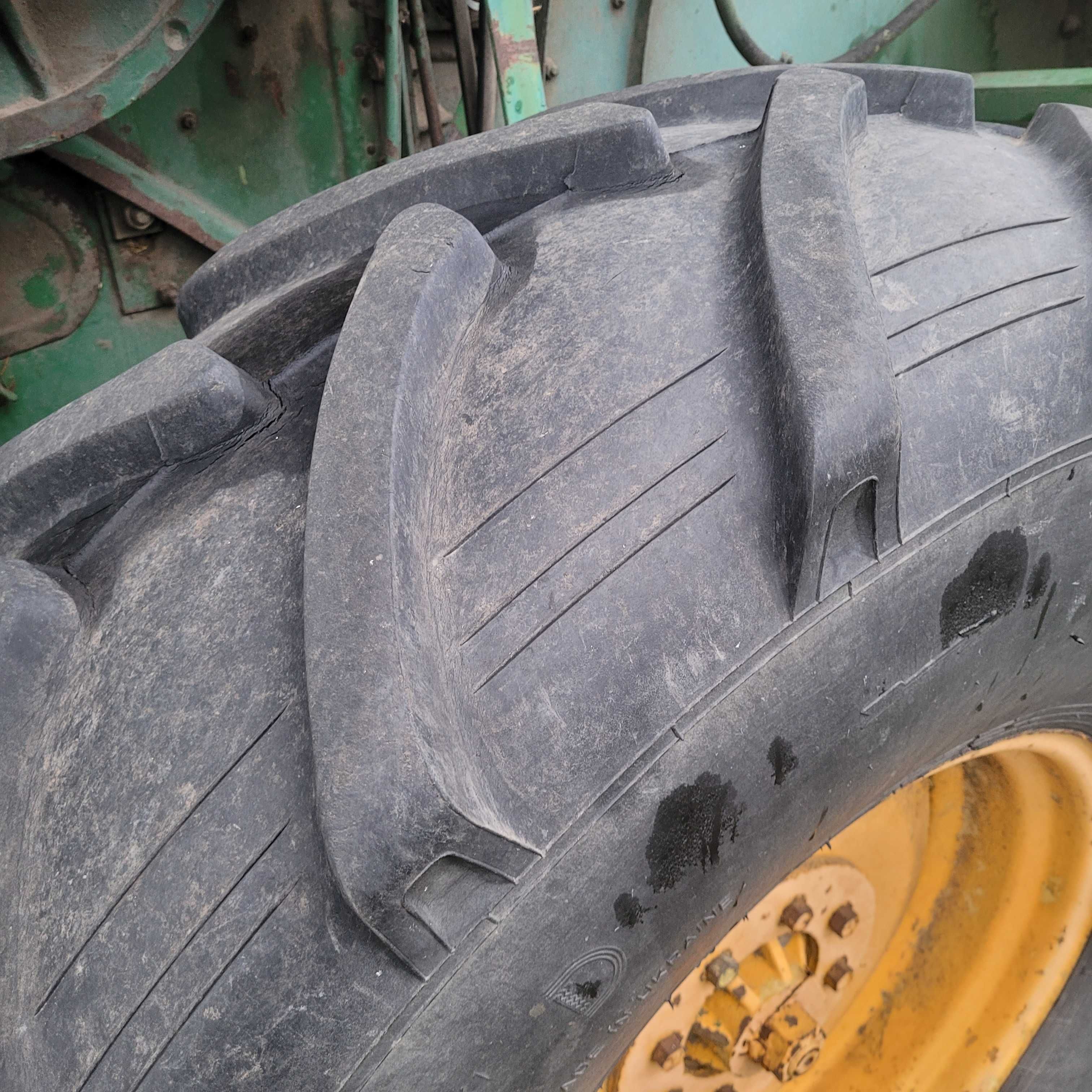 Продам комбайн John Deere 430