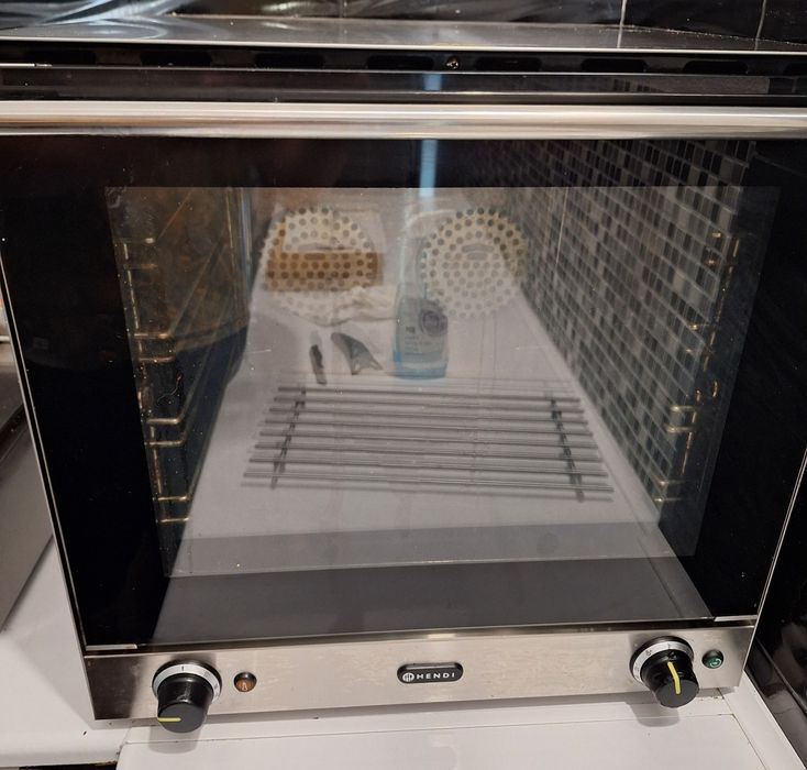 Piec konwekcyjny Hendi H90