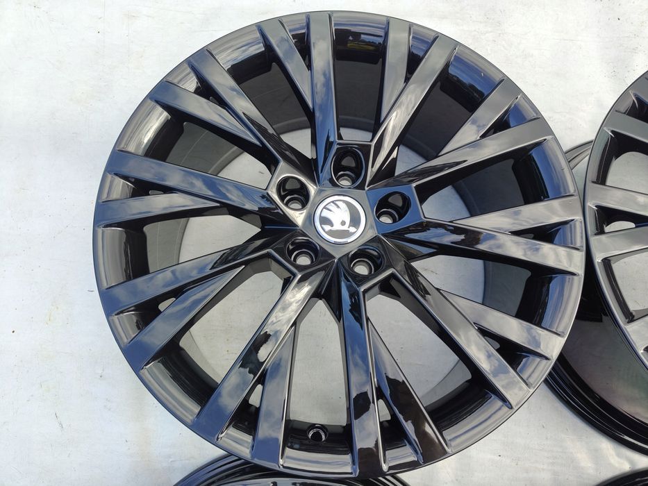 felgi skoda octavia iii iv kodiaq superb iii 3v0 18 oryginał tel.5091