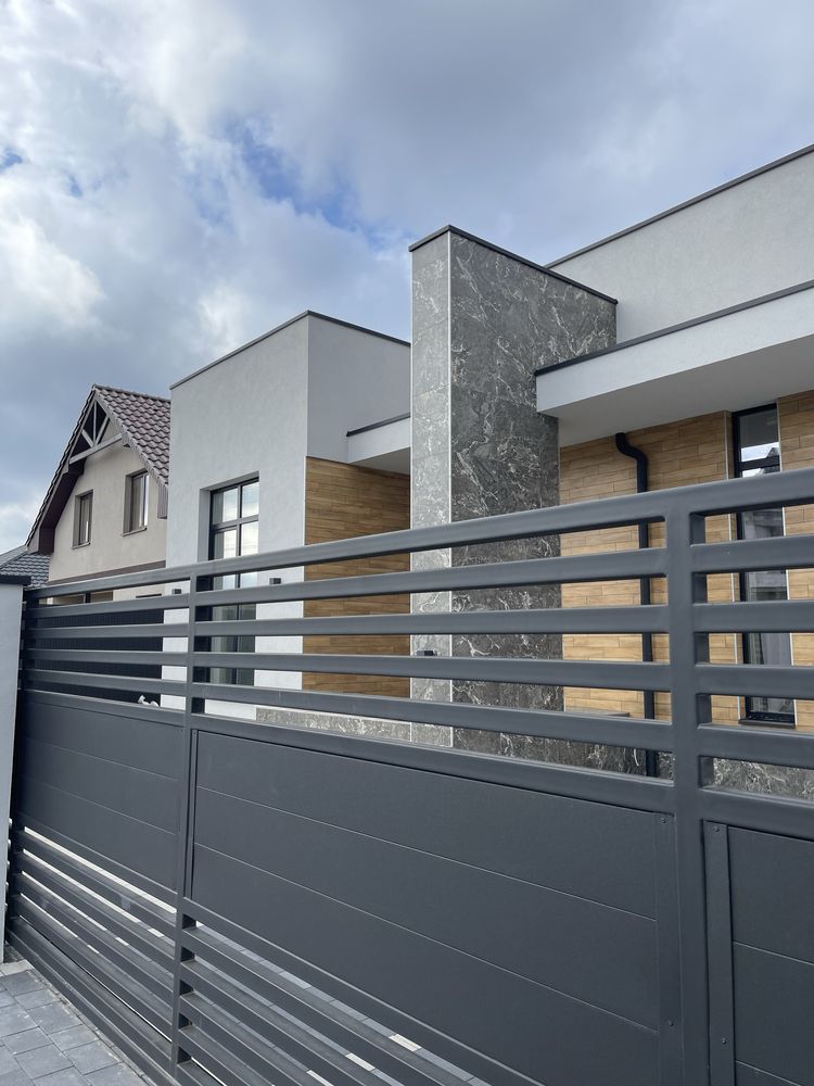 Продам будинок преміум класу