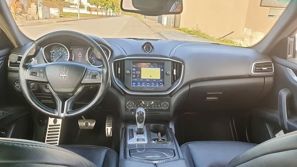 Maserati Ghibli 3.0 Full Extras-