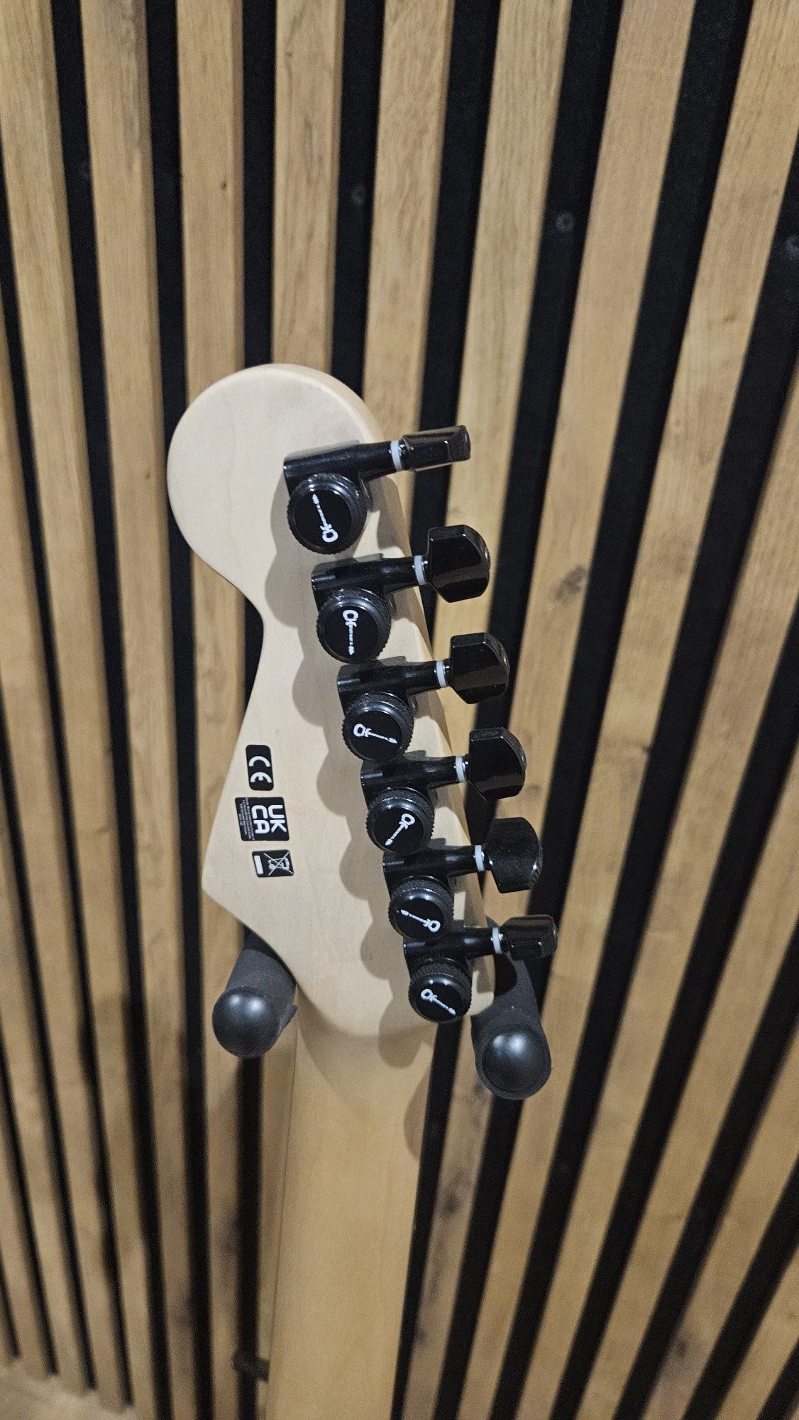 Gitara Charvel Pro-mod HT Bare Knuckle