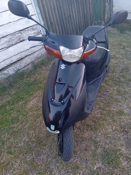 Скутер  Suzuki летс