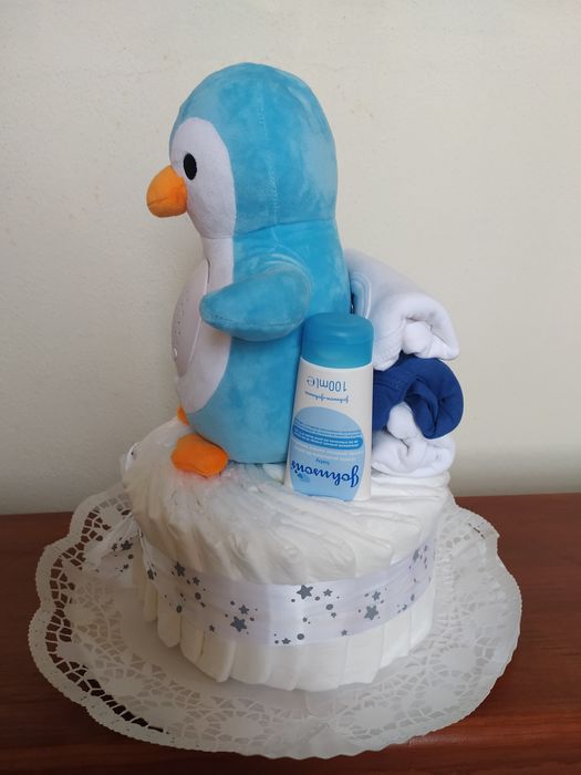 Bolo de fraldas presente bebé recém-nascido