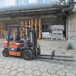 Wózek widłowy Toyota 2,5T
