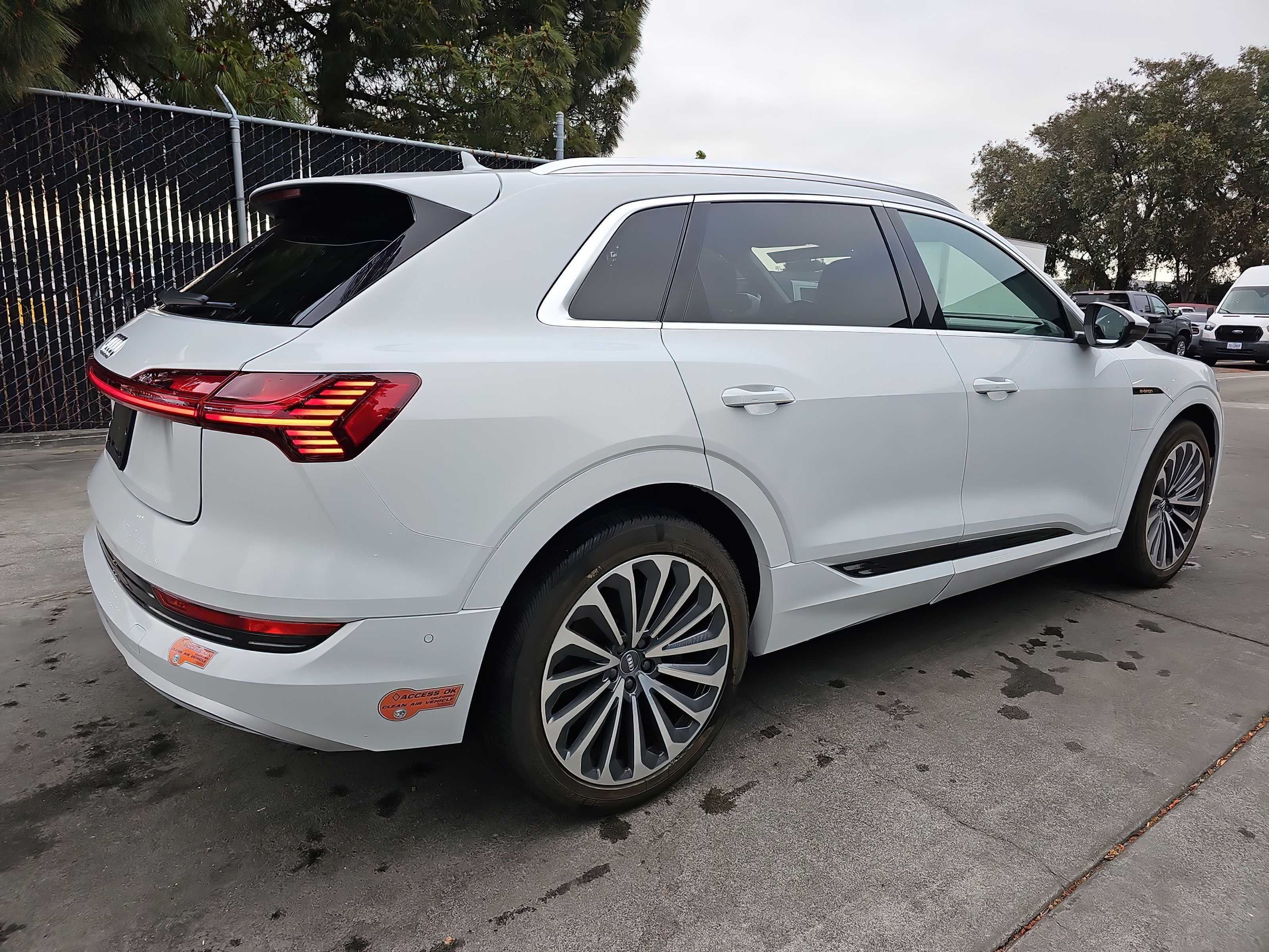 Audi e-tron 2019