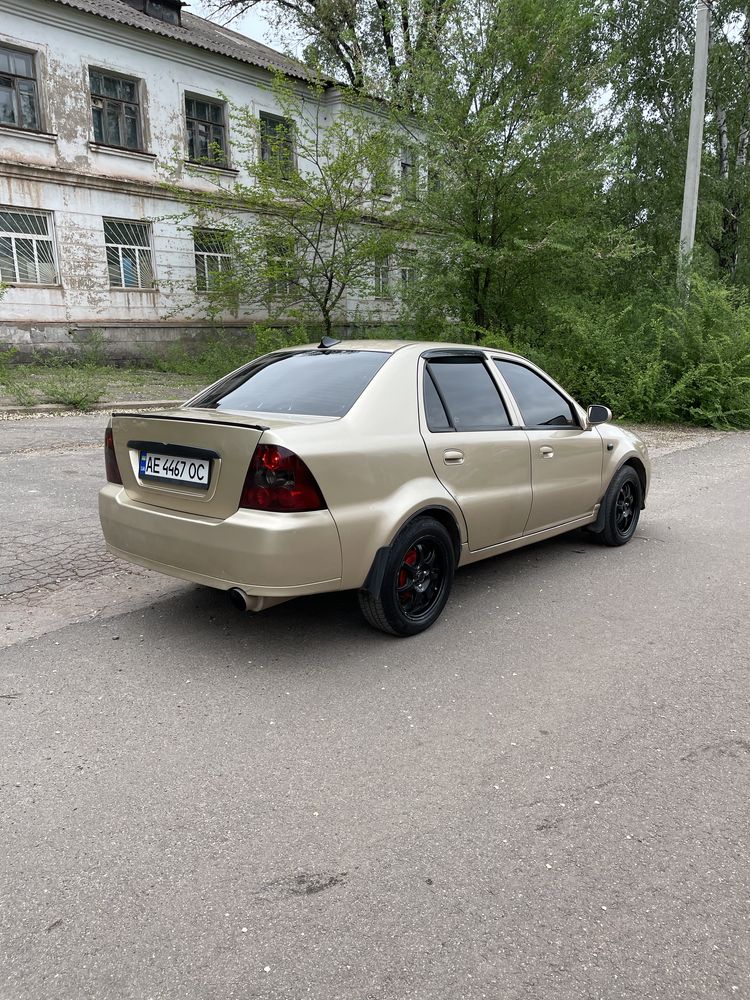 Продам Geely CK2